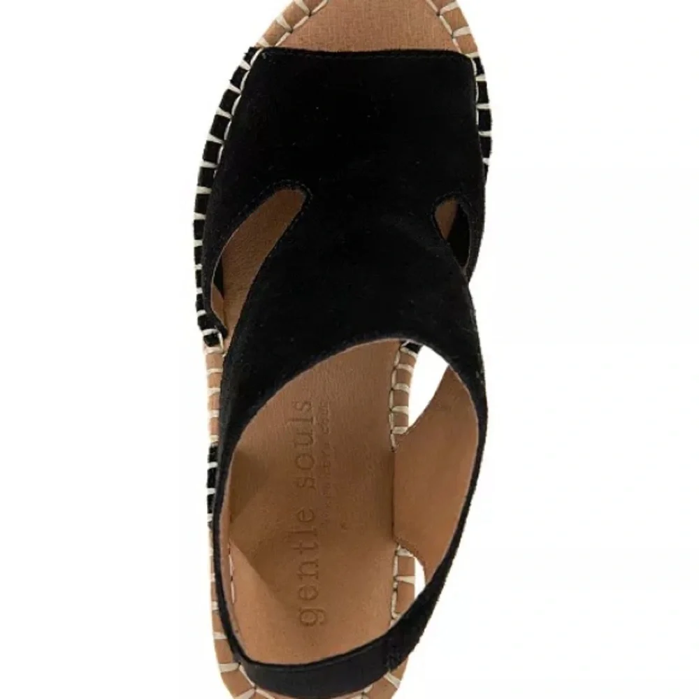 Gentle Souls Women's Cody Wedge Espadrille Sandals 7.5 M Black Suede